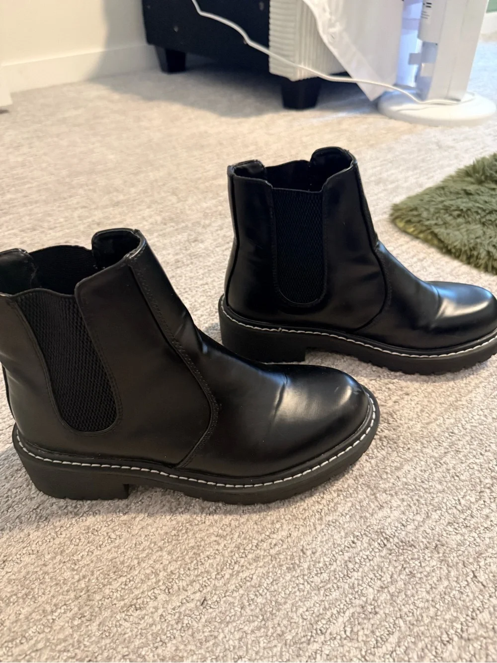 Black Chelsea Ankle Boots with Lug Sole - Women's